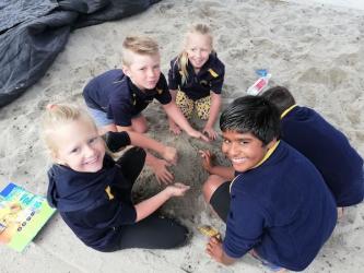 Making volcanoes in the sandpit2